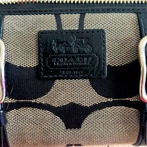 Large C coach wallet in black and grey
